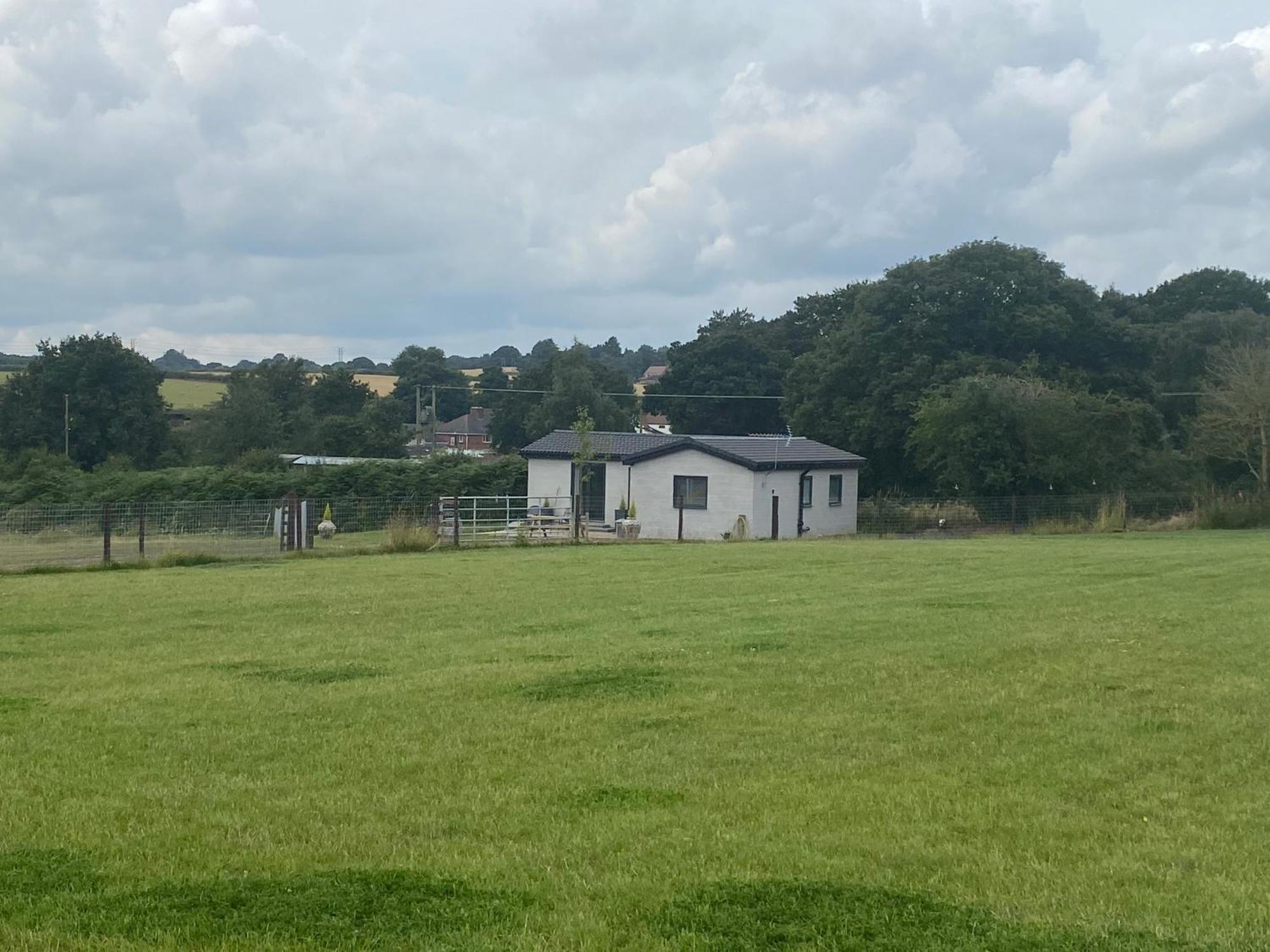 The Little John Petite Cosy Log Cabin - Sleeps 2, Great For Romantic Breaks, Couples, Single Guests, Near Sherwood Forest At Fairview Farm, Nottingham Set In 88 Acres Blidworth Esterno foto